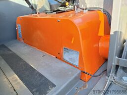Ausa D400 AHG