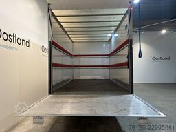 Ford Transit 350 2.0 TDCI L4 Trend 130 PK RWD Bakwag...