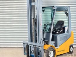 Jungheinrich Service Neu - Batterie 82%-6,5m Hub- 2,5t-Triplex