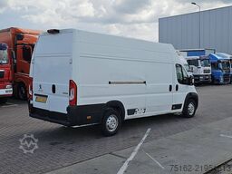 PEUGEOT BOXER 2.2 L4H3 Engine defect
