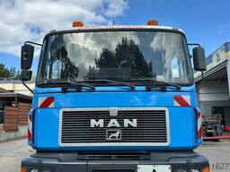MAN 26.403 F2000 Silent 6x2 Kanalreiniger Saug - un...