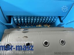 ŻEFAM DVBA 102