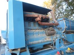 RENAULT 420Laender/betonauflieger 12 m3/ Diesel Motor