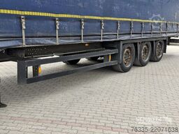 Schmitz Cargobull Curtainsider Mega