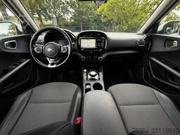 KIA Soul e-Soul DynamicLine 64 kWh LED Navi Kamera
