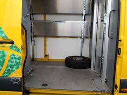 MERCEDES-BENZ eSprinter 312 DHL Regal KEP-Ausbau