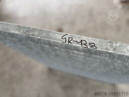 Gesamttiefe: 1.045 mm / Gesamtbreite: 1.295 mm / / MW: 70x 45 mm / GR-137