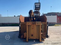  CONTAINER SCARRABILE USATO A CIELO APERTO CON GRU