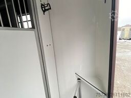 RENAULT Master STX 5 Sitzer Haras ex. Lang Automatik