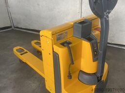 JUNGHEINRICH EJE 116