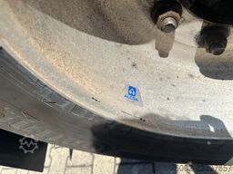 Van Hool FOOD / RVS chassis / empty weight: 5.860kg / 29...