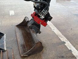 Bobcat E 27z (BE MACHINE / 1197H / INCL KANTELBAK + RI...