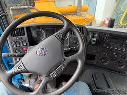 SCANIA P250 4x2 Pritsche KRAN 14m 5./6. Steuerkre FUNK