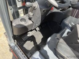 Linde E12-02