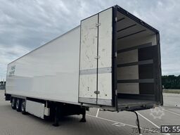 Chereau CSD3 / No engine! / Alu wheels / Palletbox