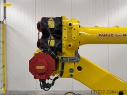 FANUC R-2000iC/210F