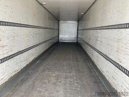 Schmitz Cargobull SAF AXLES, DISC BRAKES, VERY GOOD TIRES