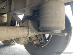 Schmitz Cargobull SAF AXLES, DISC BRAKES, VERY GOOD TIRES