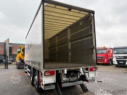 DAF XF 105.410 + EURO 5 + 6X2 + LIFT + MANUAL