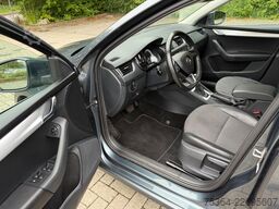 SKODA Octavia 1.6 TDI 85 kW Combi DSG Automatik Navi