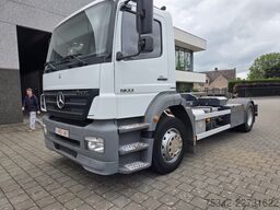 Mercedes-Benz Axor 1833 Hooklift system + hydr.lock