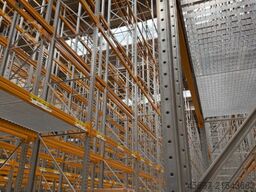 Jungheinrich Palettenregal Meta 2400kg 1175cm 743 PP