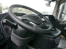 Ford Trucks 4x2 Standard SZM.