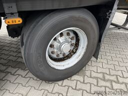 Schmitz Cargobull SKO 24L COOL / Carrier Vector 1850 / BPW Drum /...