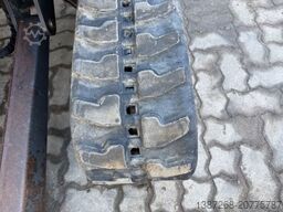 BOBCAT E26 / 2016 BJ / 3 x Löffel / 3.905 H