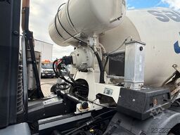 MAN TGS 32.430 8x4 BB Betonmischer