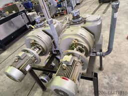 Busch 2 x Busch WV 2000 C 001 MCXX