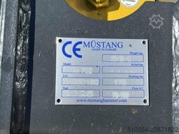 Komatsu Mustang HM 702 Abbruchhammer / Abbruch