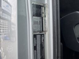 MERCEDES-BENZ Actros 4450 V8 10x4 10m3