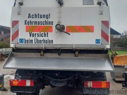 Mercedes-Benz Unimog 400