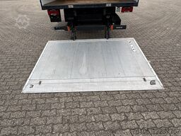 IVECO Daily 72C18 Hi Matic Koffer mit Ladebordwand
