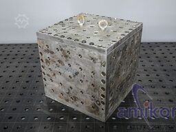 BAT Magnesium Shaker Fixture Cube