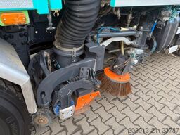 MERCEDES-BENZ Axor 1833 Kehrmaschine VAL?air HD 200 - Bar 9 m³