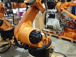 KUKA KR30