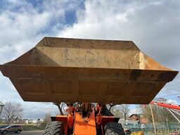 HITACHI ZW250-5B / Waage