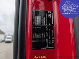 Mercedes-Benz Actros 2548