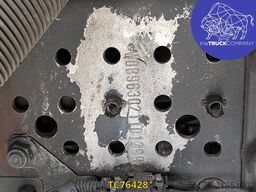 Mercedes-Benz Actros 2548