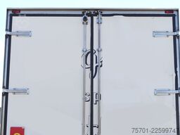 ACKERMANN-FRUEHAUF A 18 Koffer 43m³ Durchladesystem