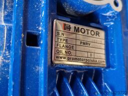 Vanhold podajnik do strugarki czterostronnej