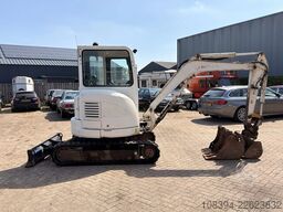Caterpillar 303.5C CR - Mini excavator / 3 buckets / hammer...