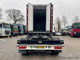 Pacton LZV Sliding chassis for  2nd trailer connection...