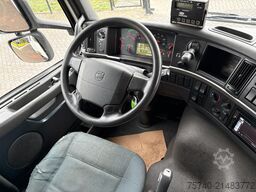 Volvo FM 420 + CARRIER 1250 + 8x2 + euro 5 + LIFT 2.5T