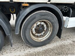 Krone Profi Liner / Curtainside / Lift + Steer axle /...