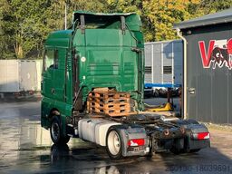 MAN TGX 18.360 4x2 *diverse Fehlteile*