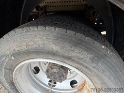 FUSO Canter 7C15 Koffer mit Ladebordwand