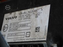 Volvo FH 460 BB-560-J NL truck, LNG,, FRIGO